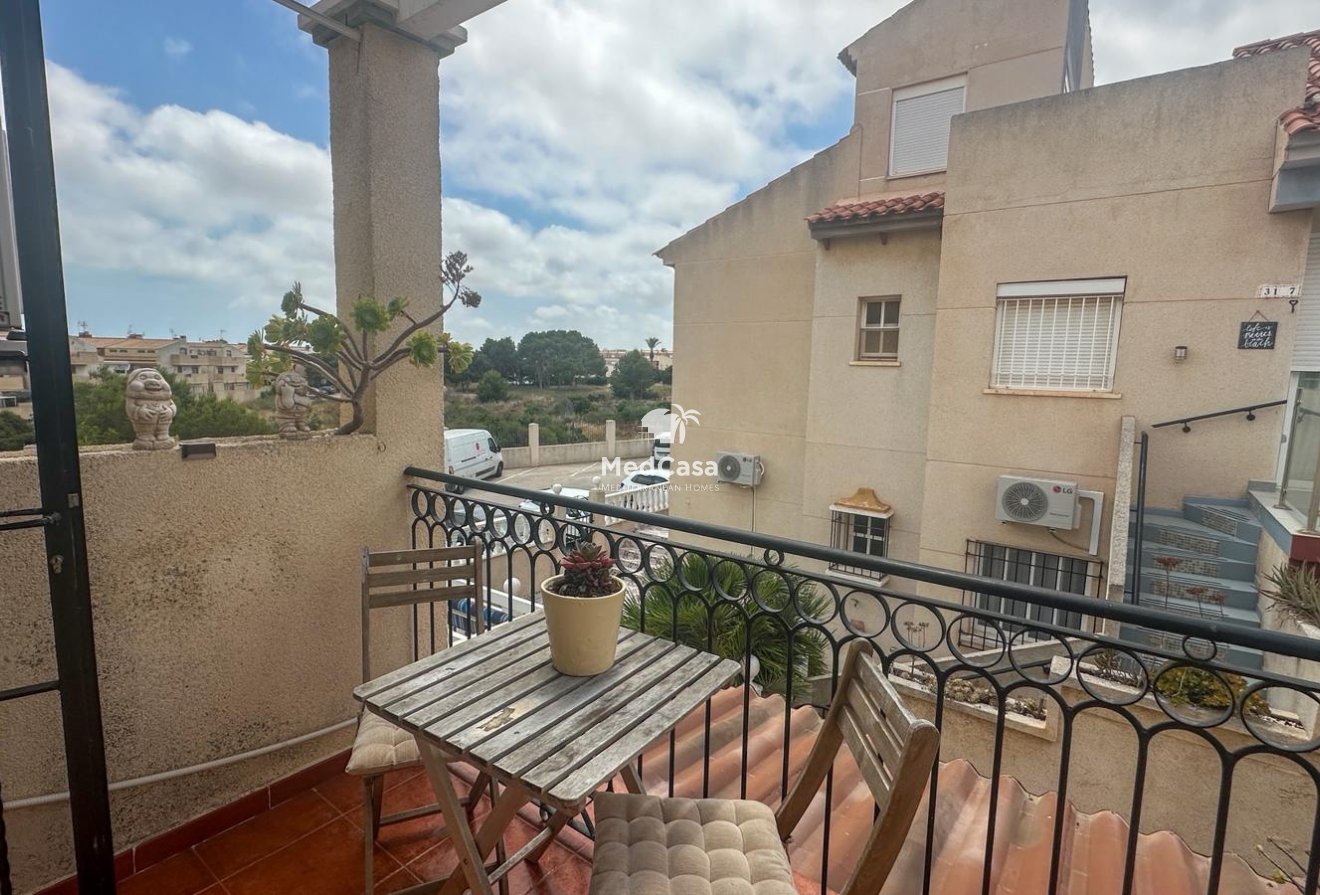Resale - Townhouse -
Orihuela Costa - Playa Flamenca