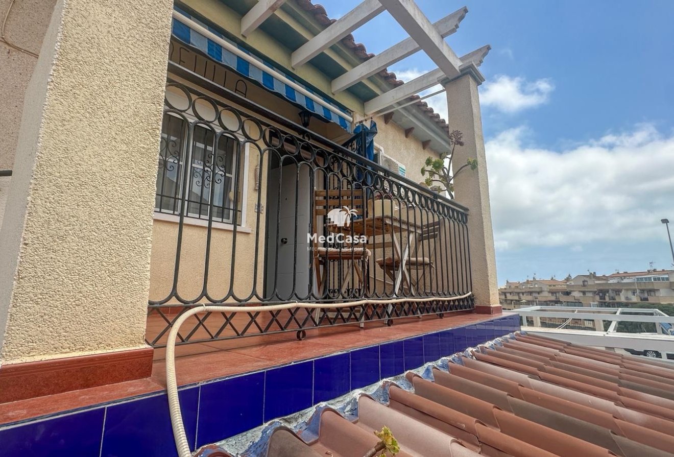 Resale - Townhouse -
Orihuela Costa - Playa Flamenca