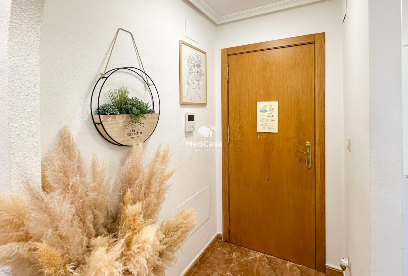 Segunda mano - Apartamento -
Guardamar del Segura