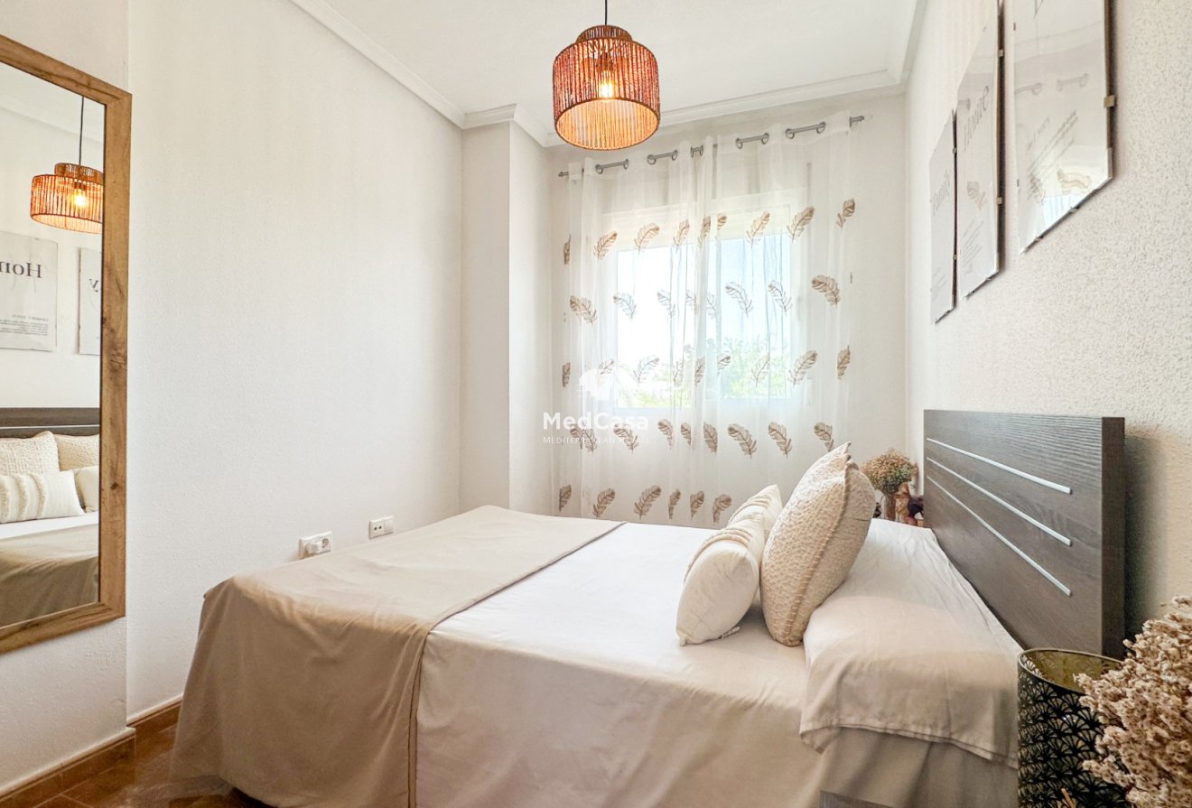 Segunda mano - Apartamento -
Guardamar del Segura