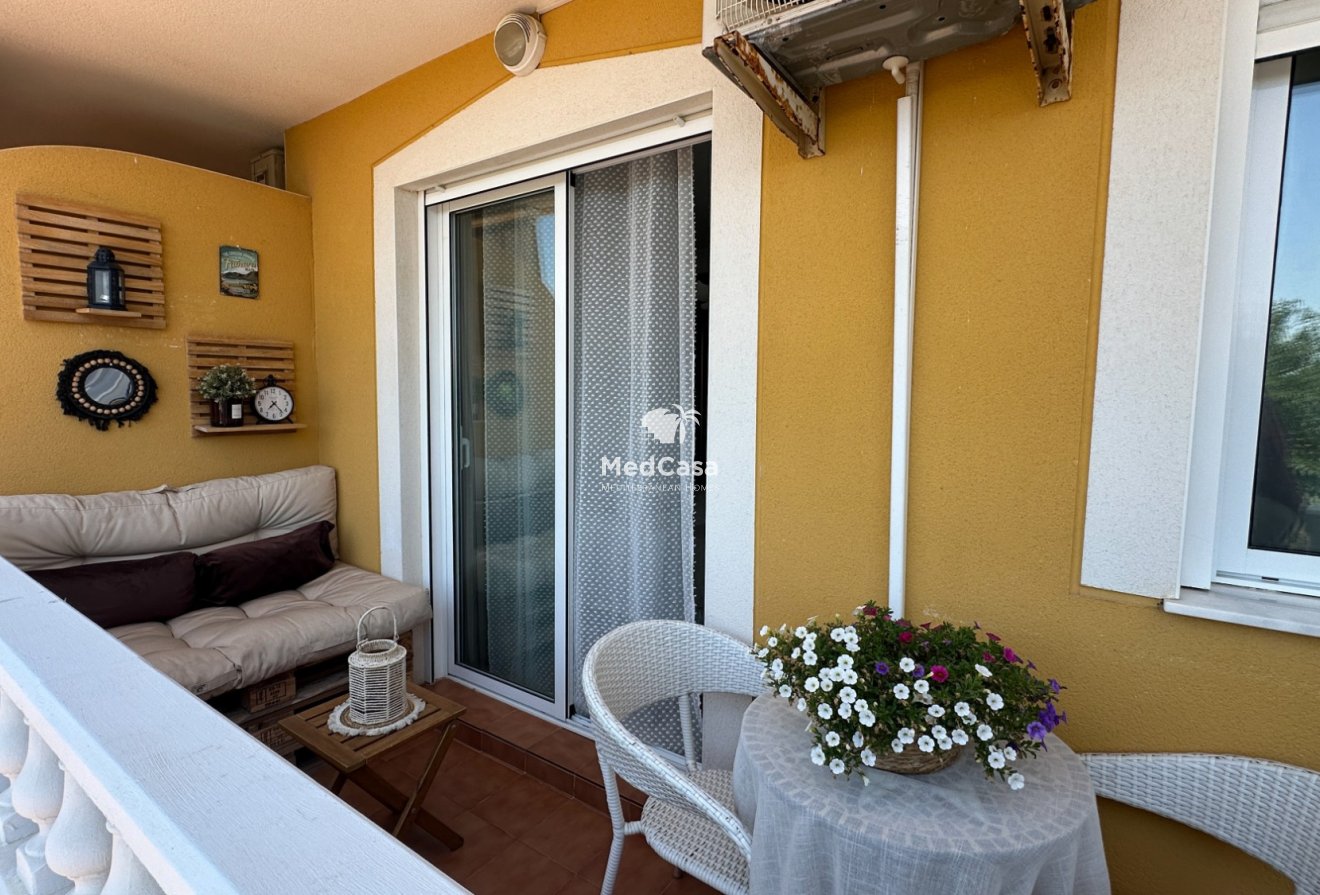 Segunda mano - Apartamento -
Guardamar del Segura
