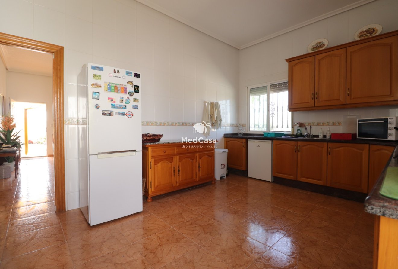 Wiederverkauf - Villa -
Albatera - Albatera - Country