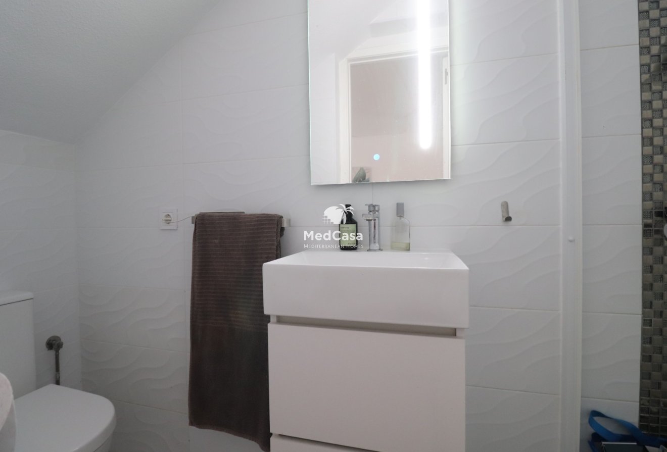 Resale - Townhouse -
Benijofar - Monte Azul