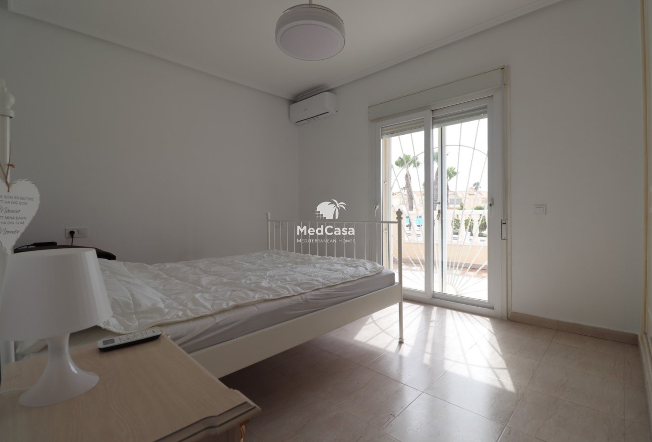 Resale - Townhouse -
Benijofar - Monte Azul