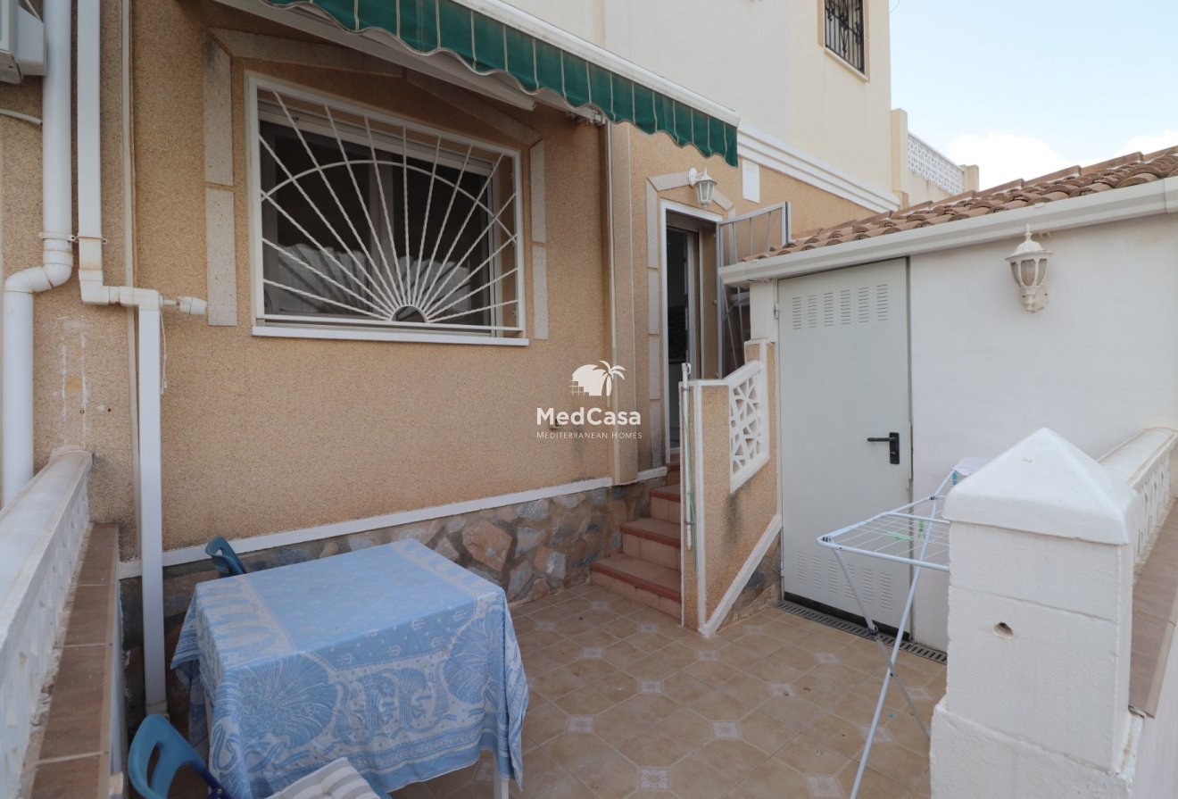 Resale - Townhouse -
Benijofar - Monte Azul
