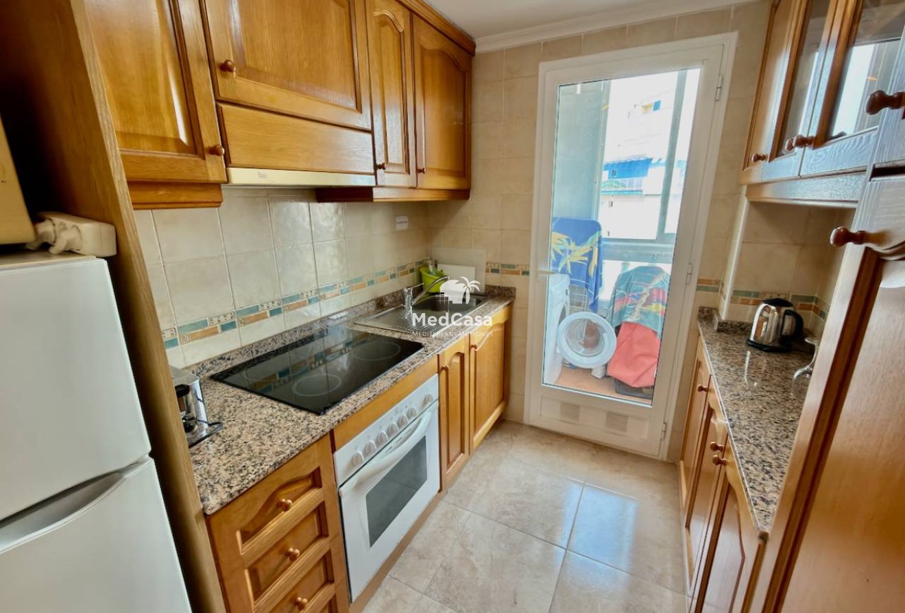 Resale - Apartment -
Guardamar del Segura