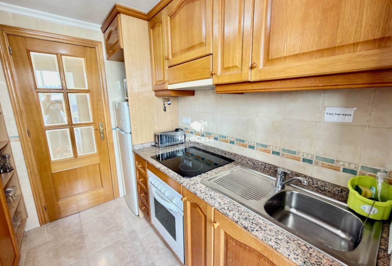 Resale - Apartment -
Guardamar del Segura