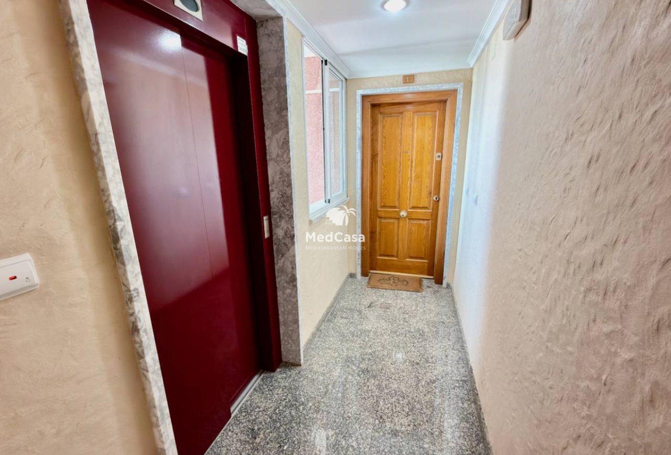 Resale - Apartment -
Guardamar del Segura