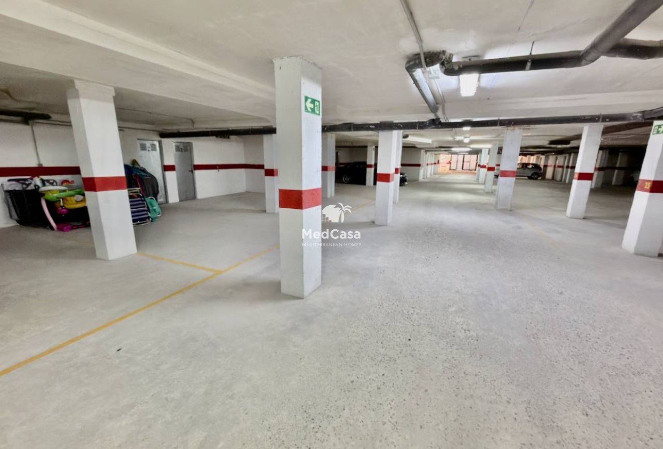 Resale - Apartment -
Catral