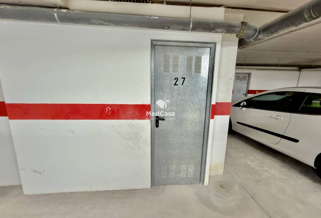 Resale - Apartment -
Catral