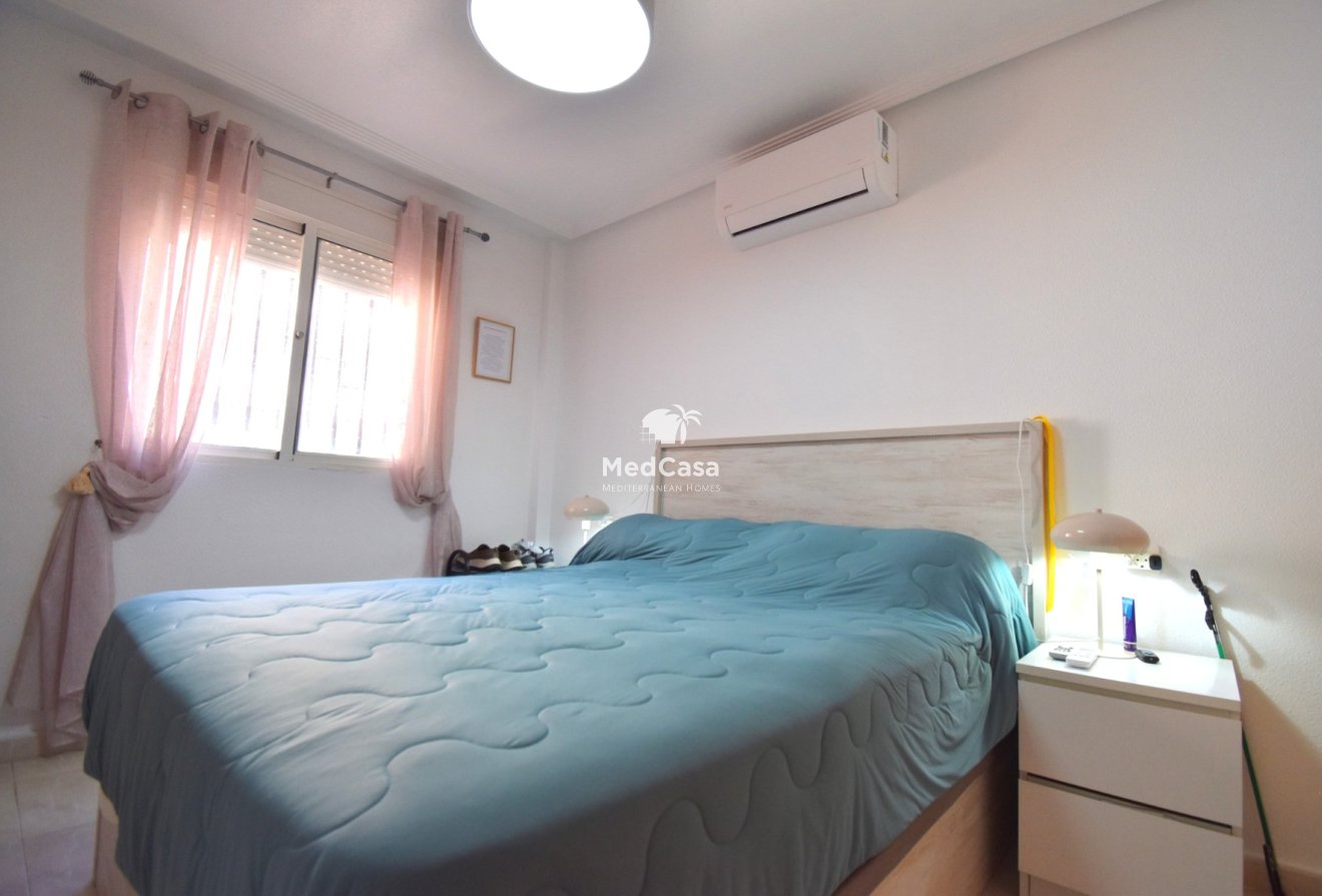 Segunda mano - Apartamento -
Orihuela Costa - Playa Flamenca