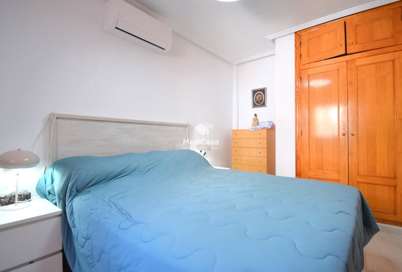 Segunda mano - Apartamento -
Orihuela Costa - Playa Flamenca