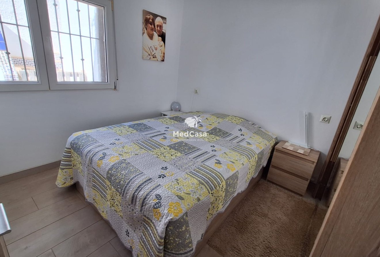 Resale - Townhouse -
Orihuela Costa - Villamartín