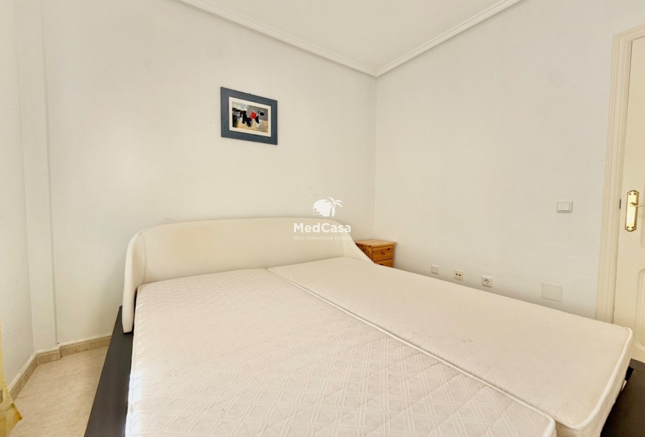 Resale - Townhouse -
Ciudad Quesada - Doña Pepa