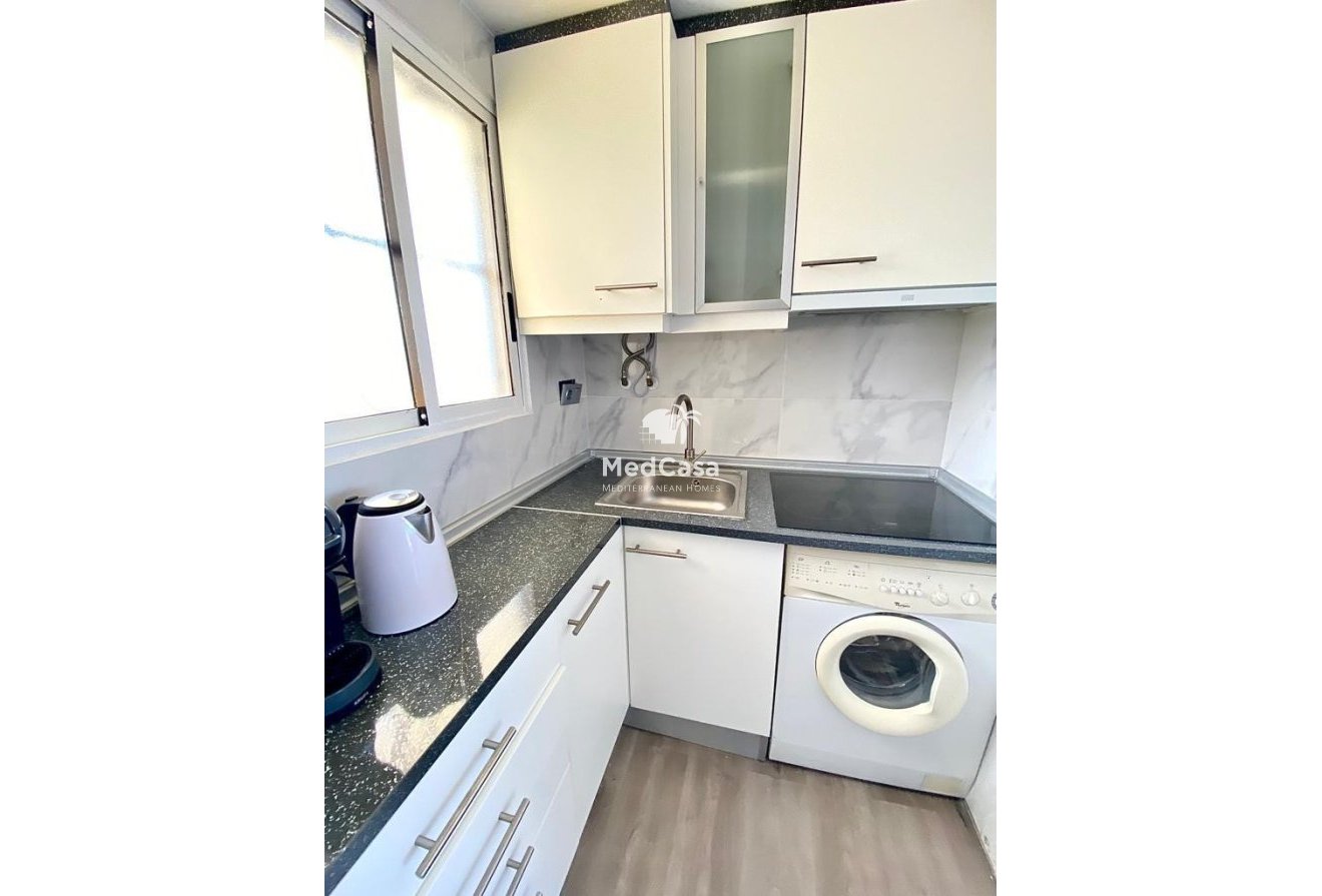 Segunda mano - Apartamento -
Benidorm - Rincón de Loix