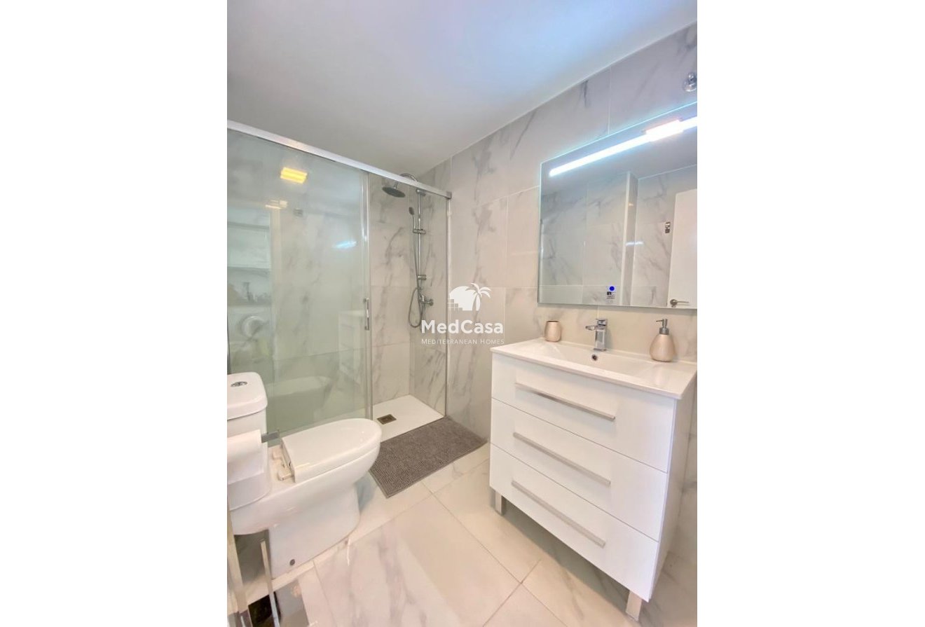Segunda mano - Apartamento -
Benidorm - Rincón de Loix