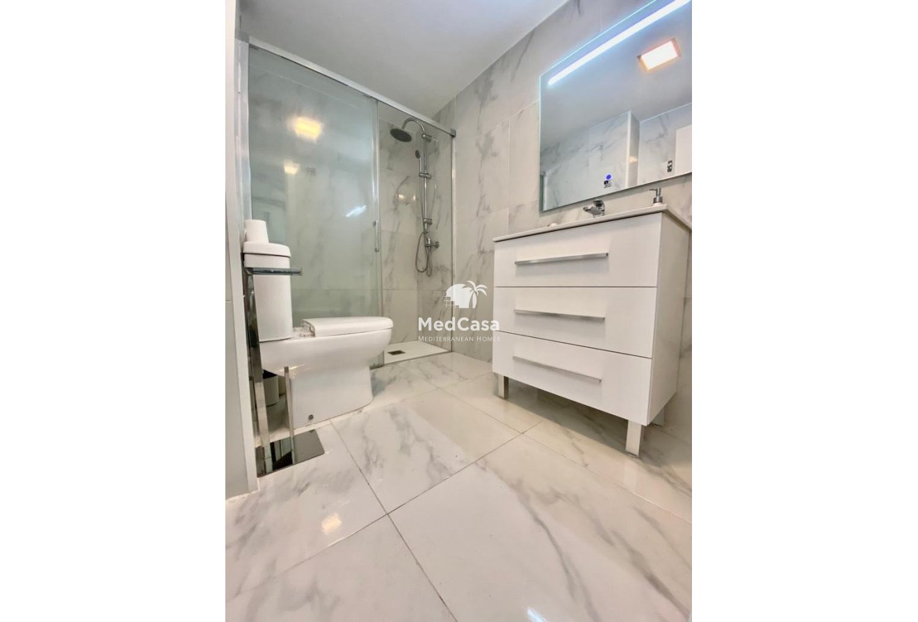 Segunda mano - Apartamento -
Benidorm - Rincón de Loix