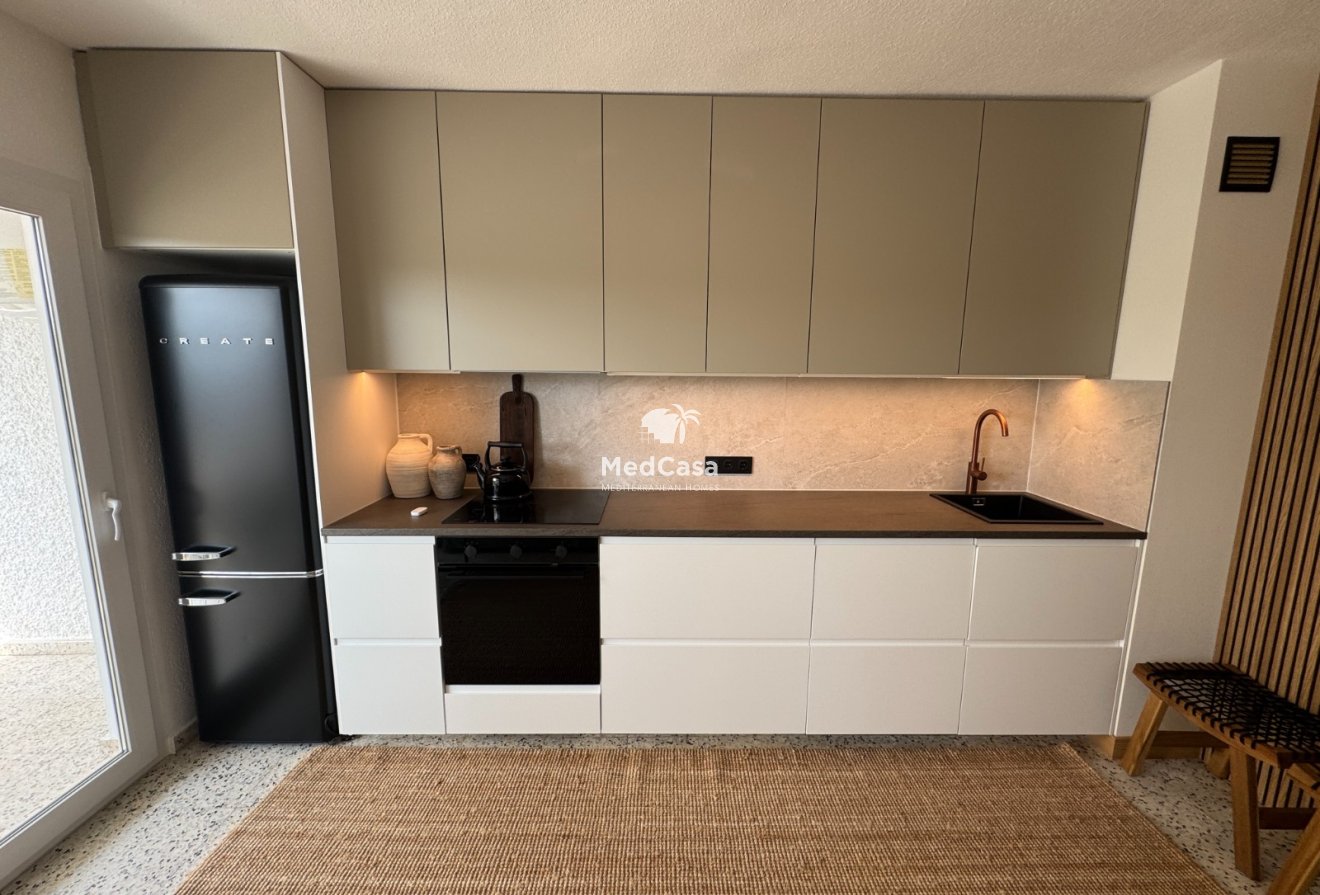 Resale - Apartment -
Guardamar del Segura - Pinomar