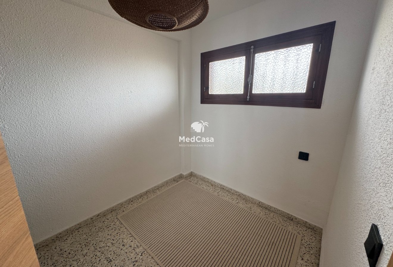 Resale - Apartment -
Guardamar del Segura - Pinomar