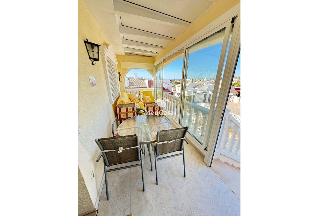Resale - Townhouse -
Ciudad Quesada - La Fiesta