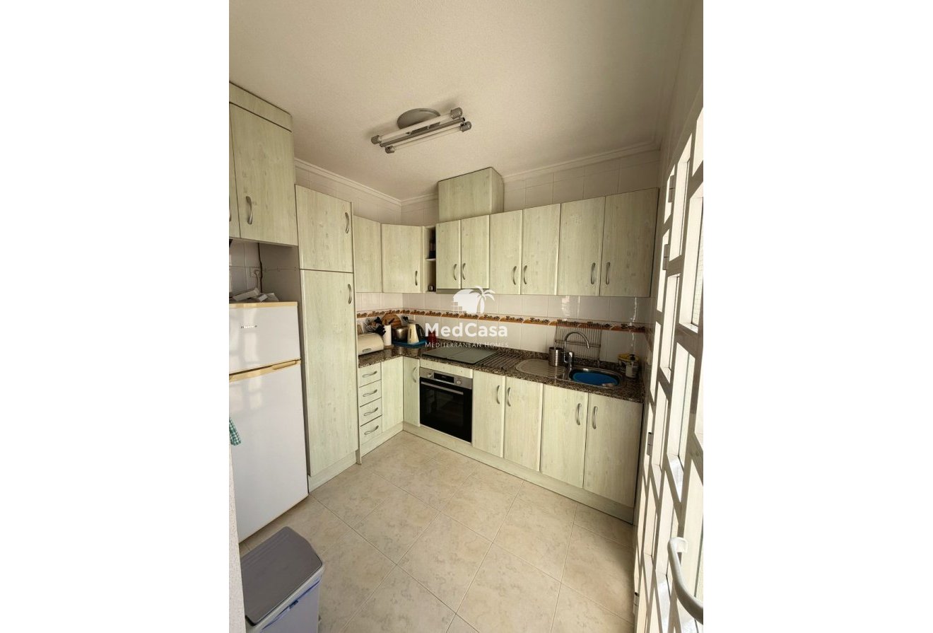 Resale - Townhouse -
Ciudad Quesada - La Fiesta
