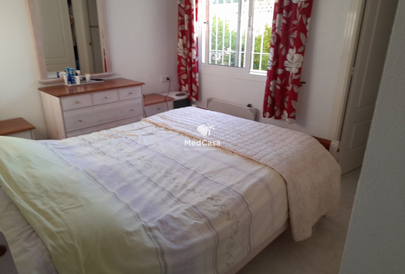 Resale - Townhouse -
Ciudad Quesada - La Fiesta