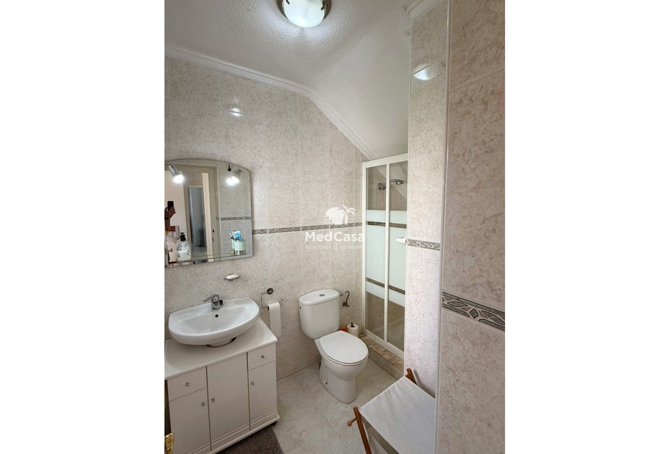 Resale - Townhouse -
Ciudad Quesada - La Fiesta