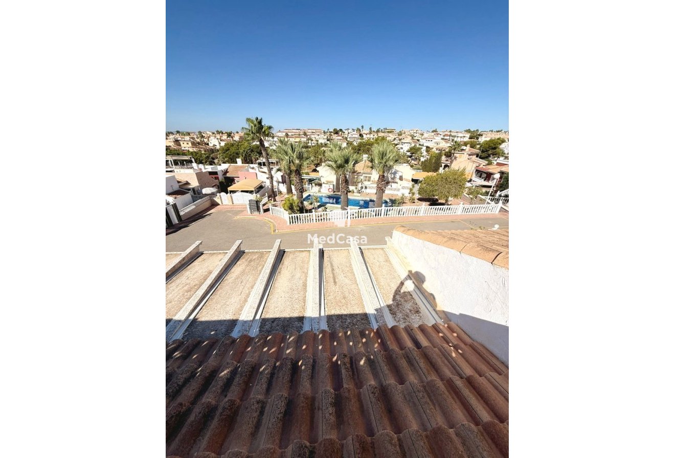 Resale - Townhouse -
Ciudad Quesada - La Fiesta