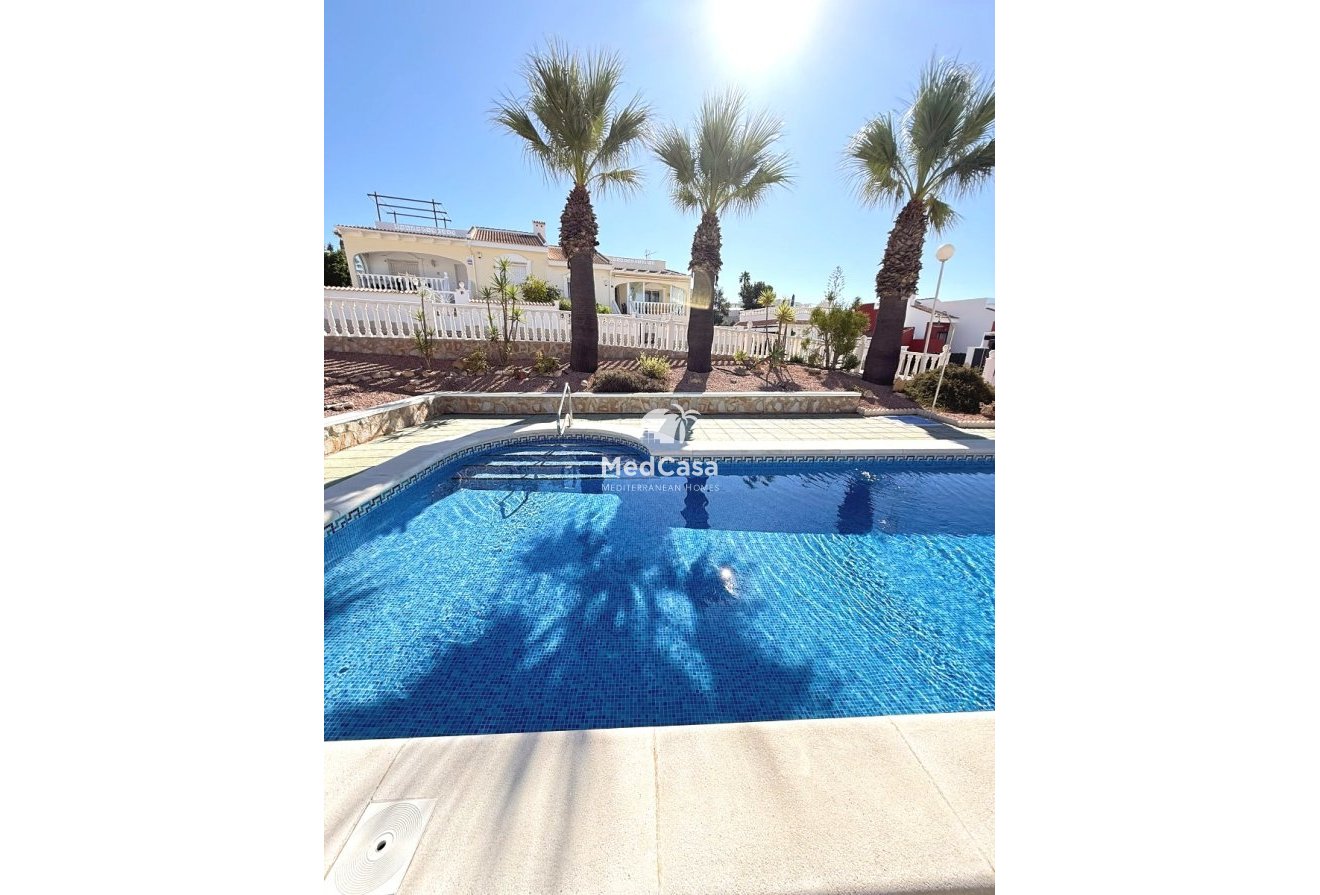 Resale - Townhouse -
Ciudad Quesada - La Fiesta
