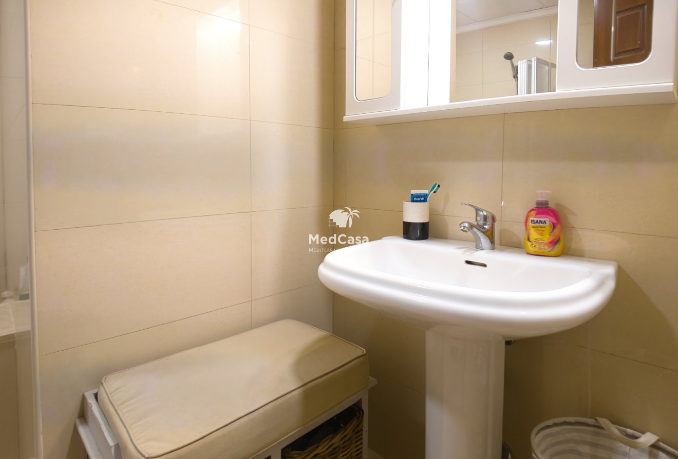 Resale - Townhouse -
Ciudad Quesada - Doña Pepa