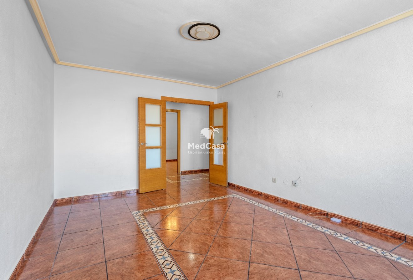 Segunda mano - Apartamento -
Benijofar