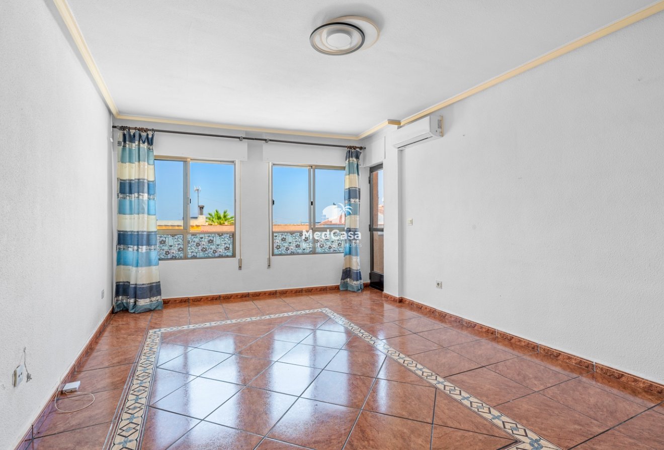 Segunda mano - Apartamento -
Benijofar