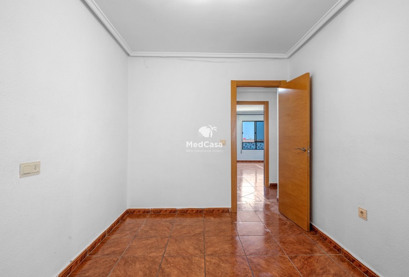 Segunda mano - Apartamento -
Benijofar
