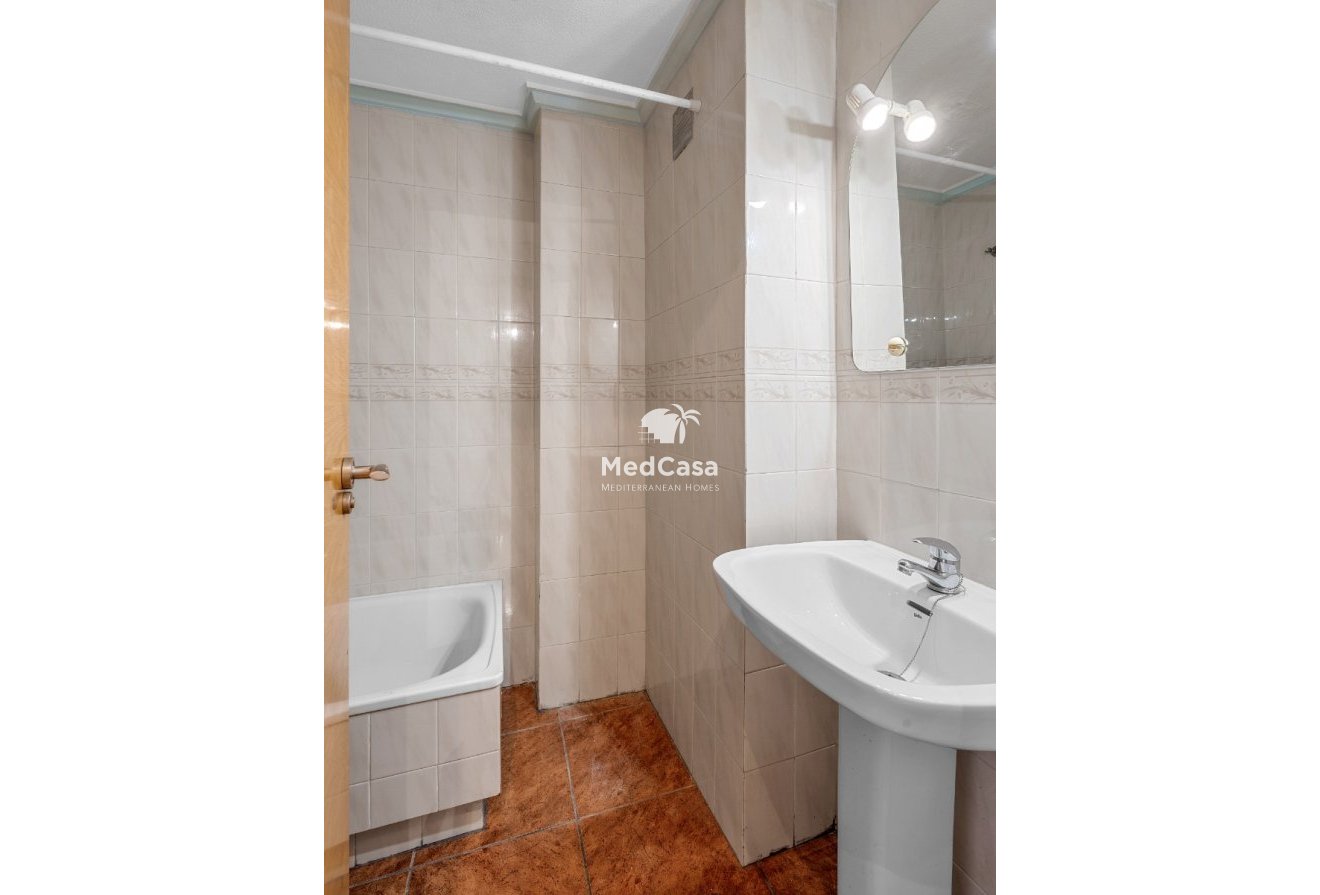 Segunda mano - Apartamento -
Benijofar