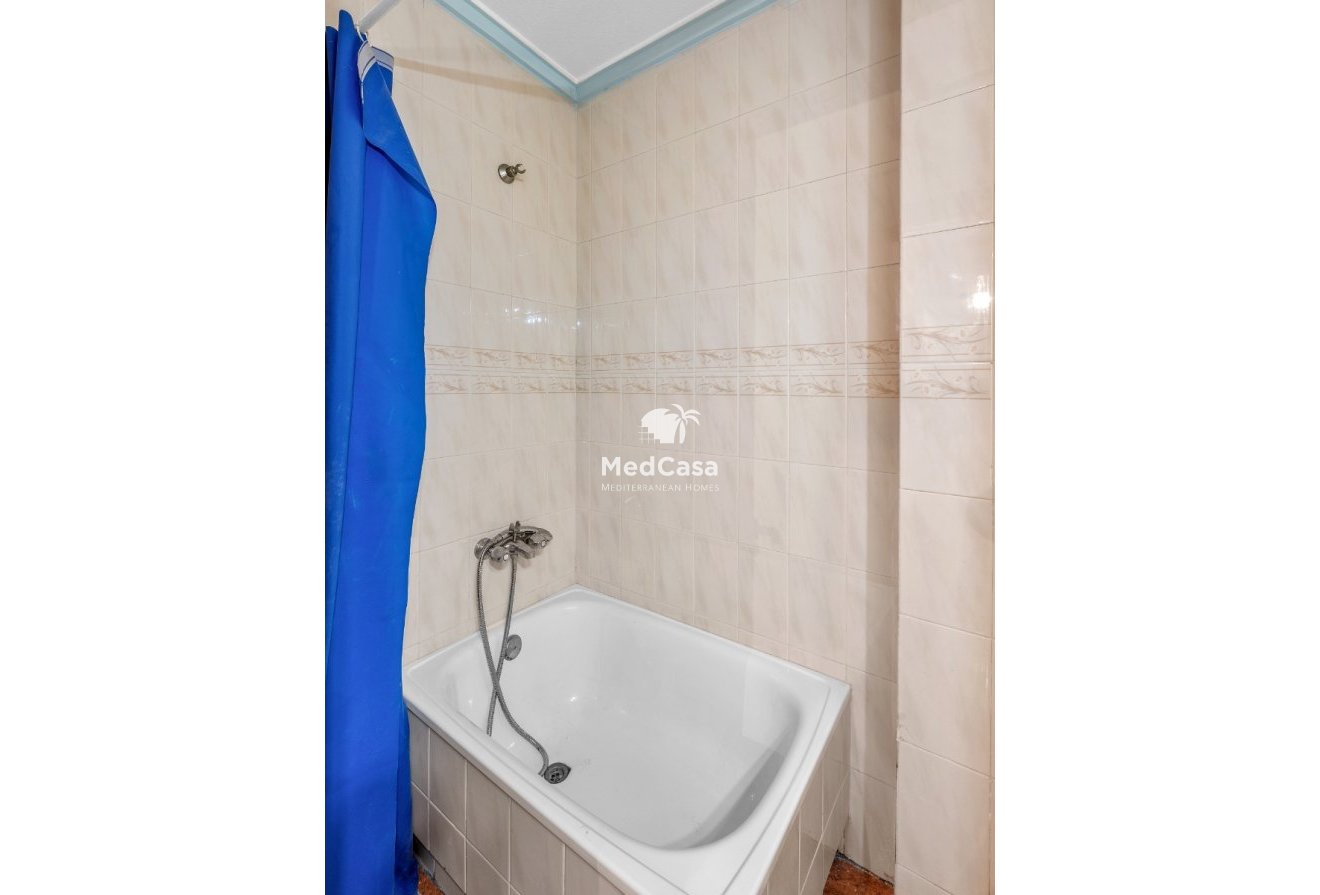 Segunda mano - Apartamento -
Benijofar