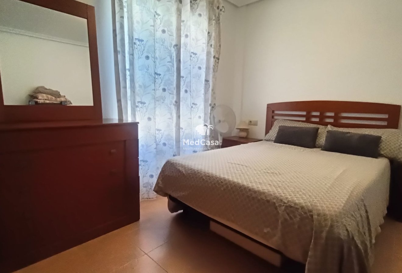 Resale - Townhouse -
Guardamar del Segura - Urbanizaciones
