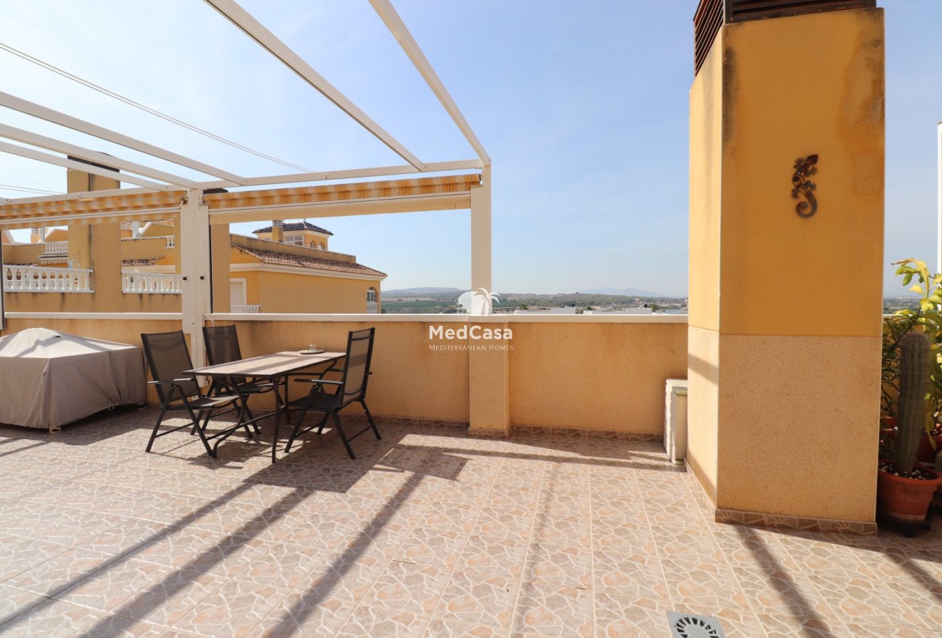 Resale - Townhouse -
Benijofar