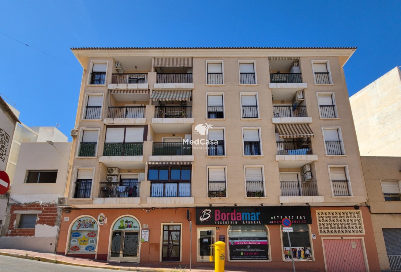 Segunda mano - Apartamento -
Guardamar del Segura