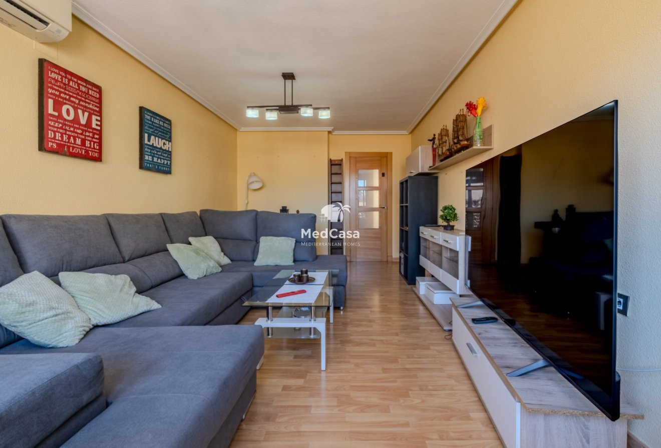 Segunda mano - Apartamento -
Guardamar del Segura