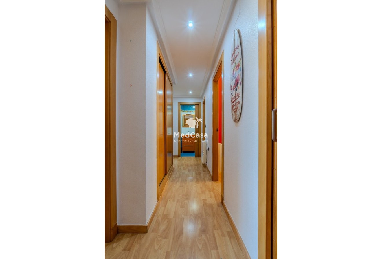 Segunda mano - Apartamento -
Guardamar del Segura