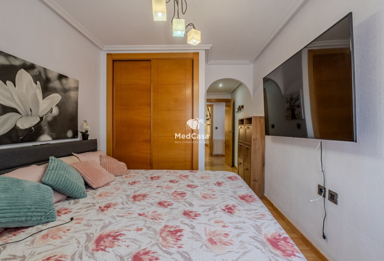Segunda mano - Apartamento -
Guardamar del Segura