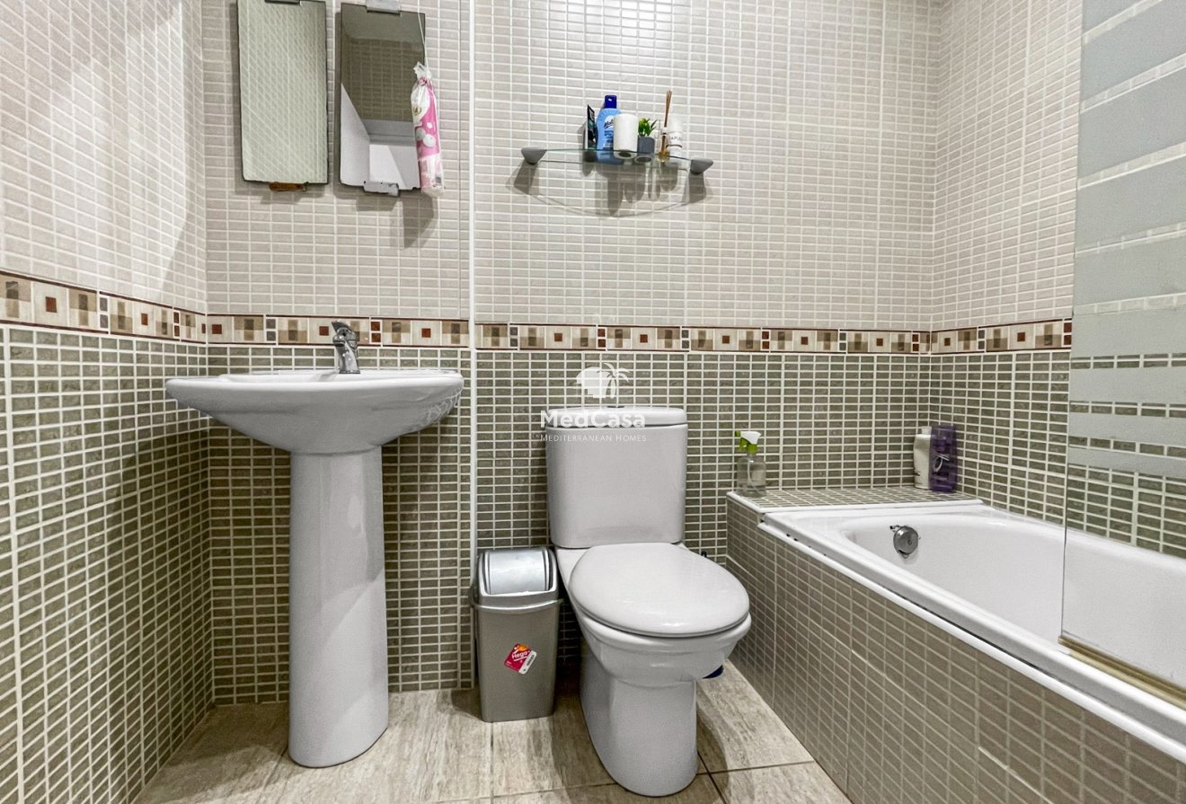 Segunda mano - Apartamento -
Orihuela Costa - Cabo Roig
