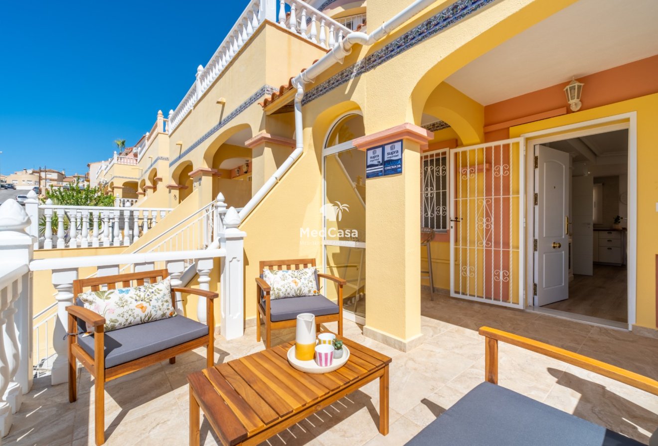 Resale - Townhouse -
Orihuela Costa - Las Filipinas
