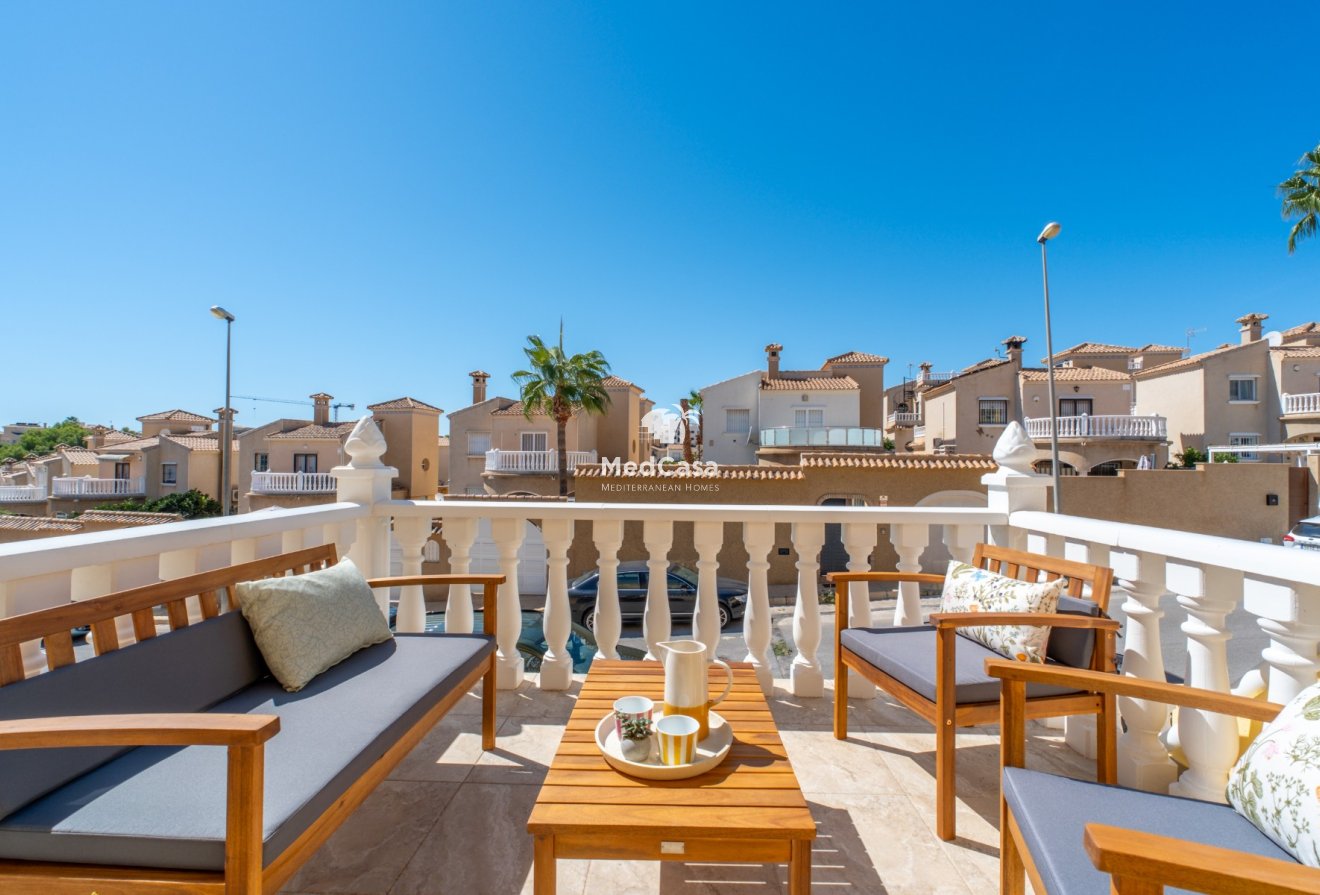 Resale - Townhouse -
Orihuela Costa - Las Filipinas