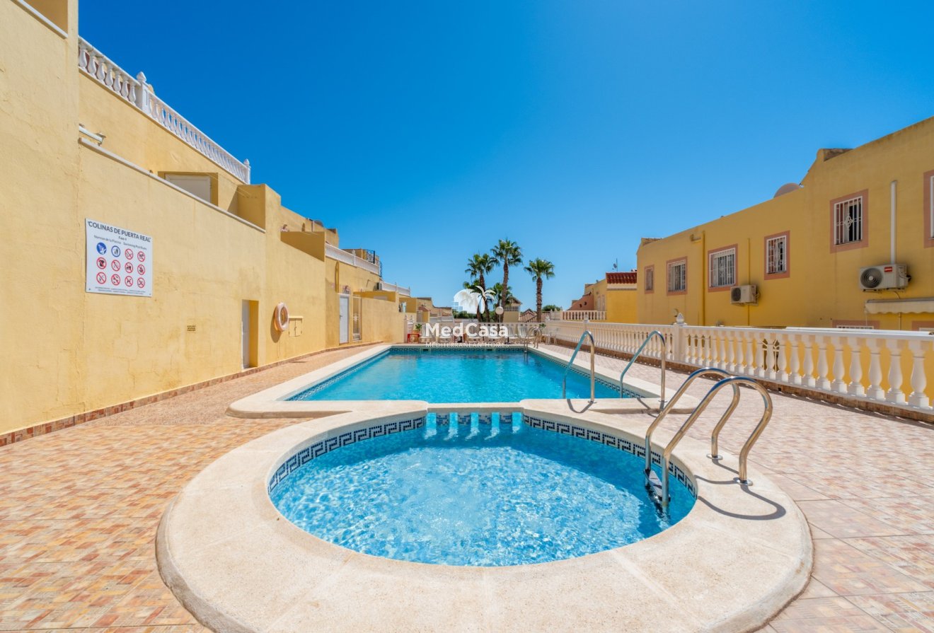 Resale - Townhouse -
Orihuela Costa - Las Filipinas