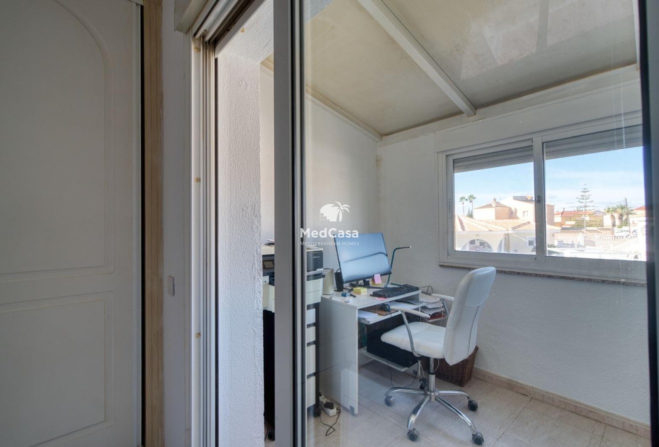 Resale - Townhouse -
Benijofar - Monte Azul