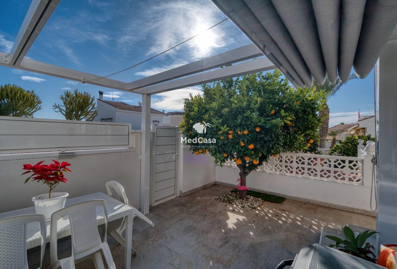 Resale - Townhouse -
Benijofar - Monte Azul