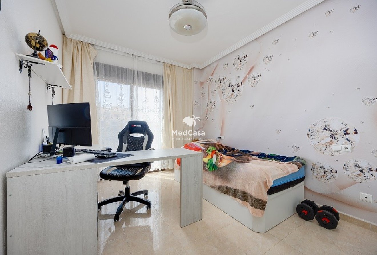 Segunda mano - Apartamento -
Orihuela Costa - Lomas De Cabo Roig