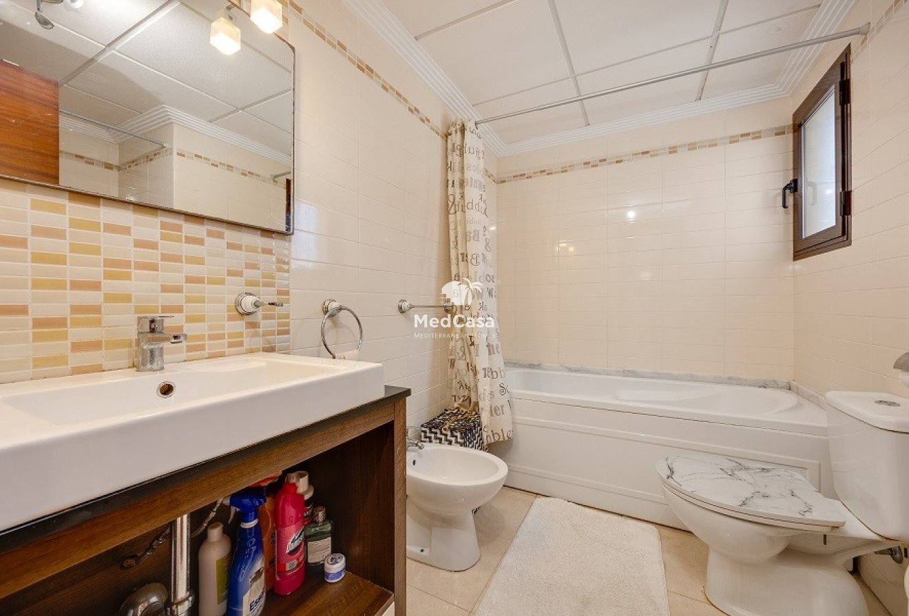 Segunda mano - Apartamento -
Orihuela Costa - Lomas De Cabo Roig