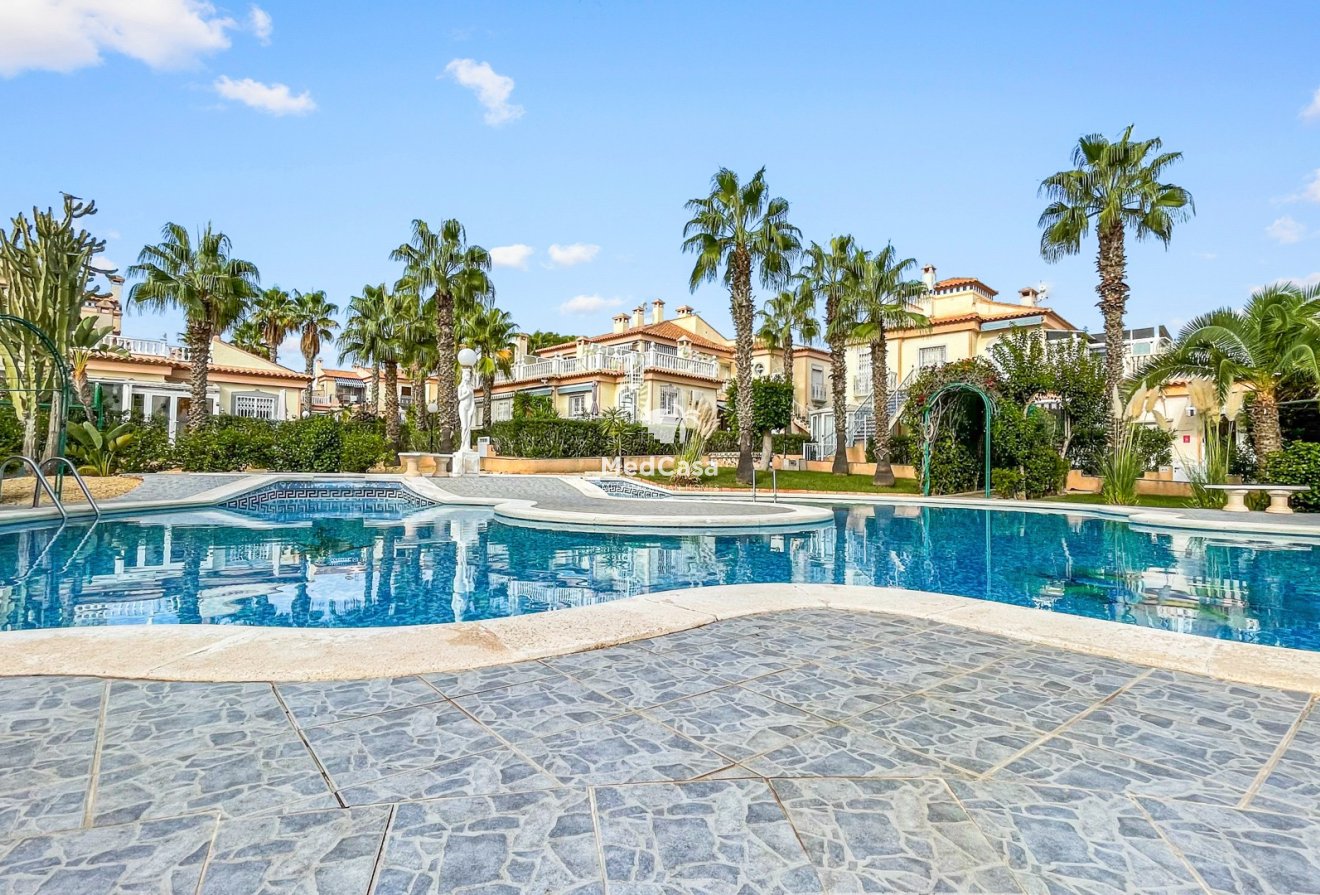 Segunda mano - Apartamento -
Orihuela Costa - Los Altos *